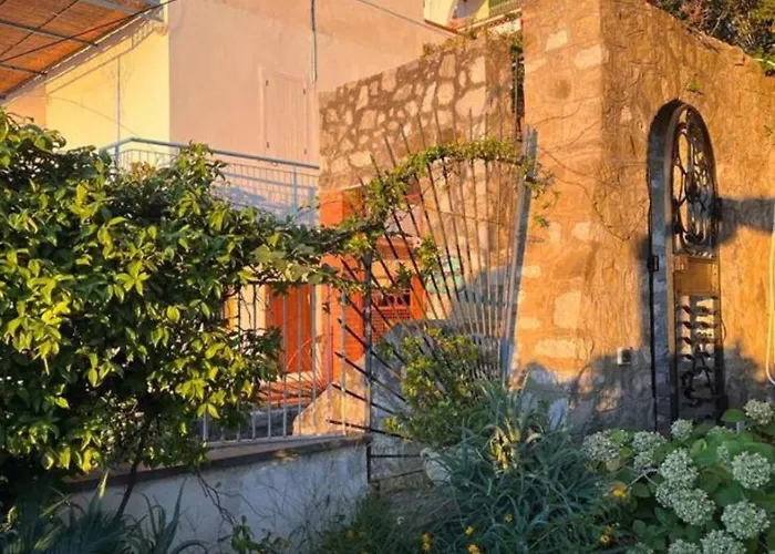 Le Terrazze Feriehus Massa Lubrense